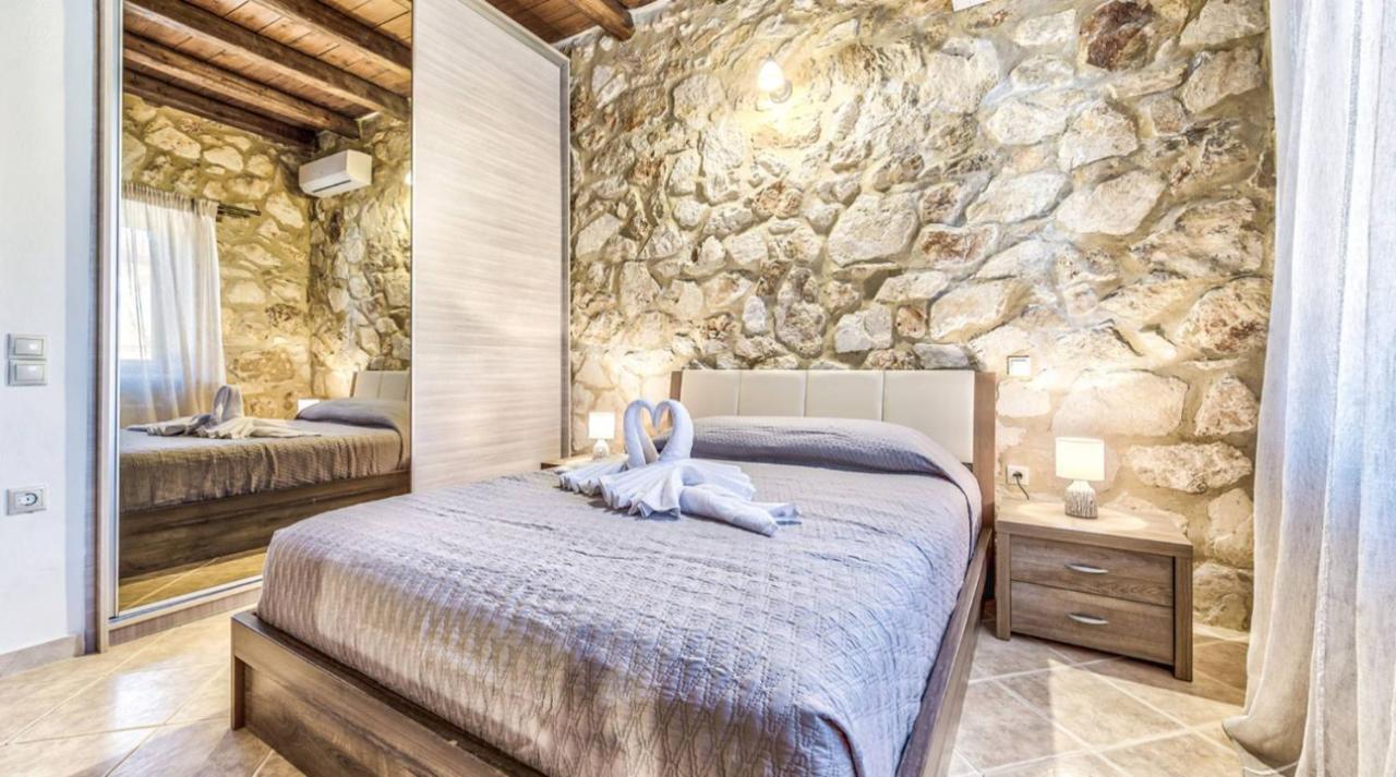Zante Poolside Paradise - La Vite Stone Villa Kalipádhon Exteriér fotografie