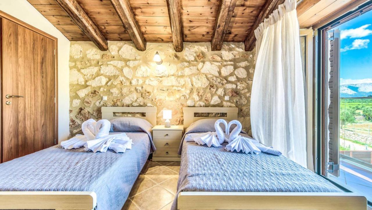 Zante Poolside Paradise - La Vite Stone Villa Kalipádhon Exteriér fotografie